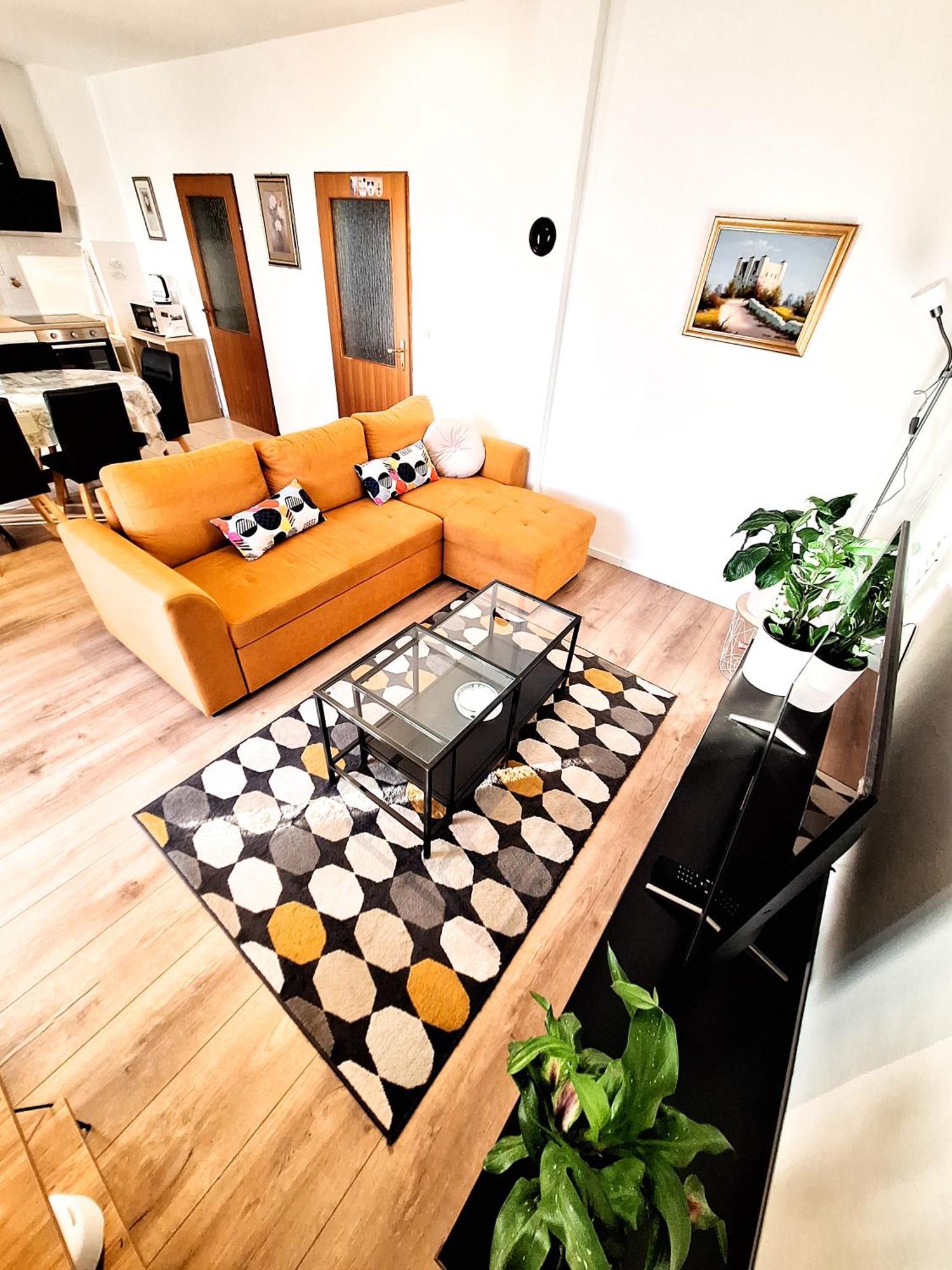 Josipa & Jelena Apartment セニ エクステリア 写真