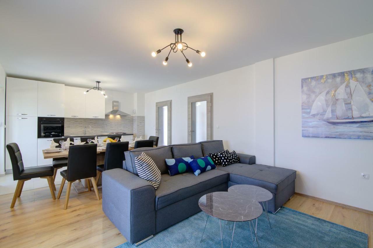 Josipa & Jelena Apartment セニ エクステリア 写真